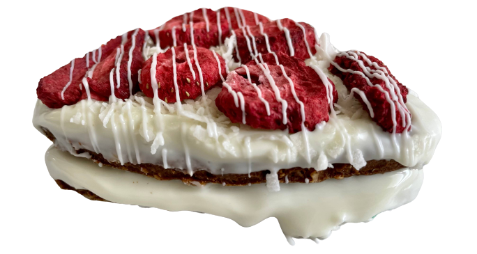 Yumyum4dogs Slice Of Strawberry Shortcake Summer Bakery Dog Treats