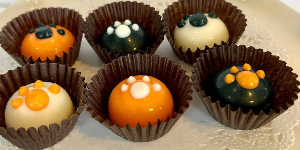 DELCO DOG CO. Halloween Bon Bons Soft Bakery Dog Treats