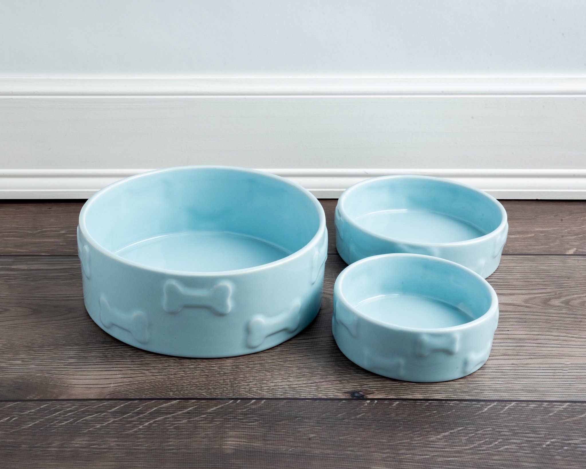 Park Life Designs Manor Blue Pet Bowl