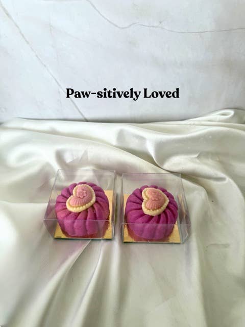 Pearl and Paw Gourmet Dog Truffles Bakery Dog Treat