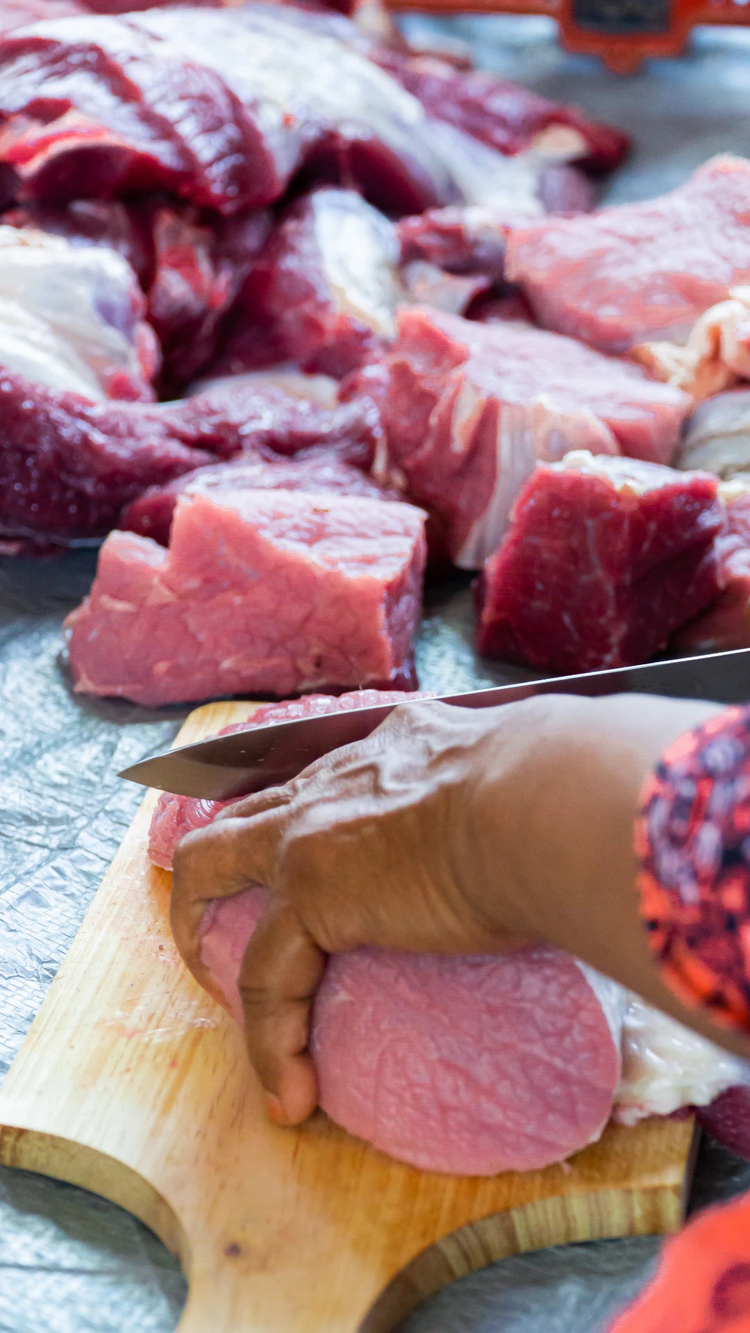 Discover the Power of Raw Whole Food Nutrition for Pets