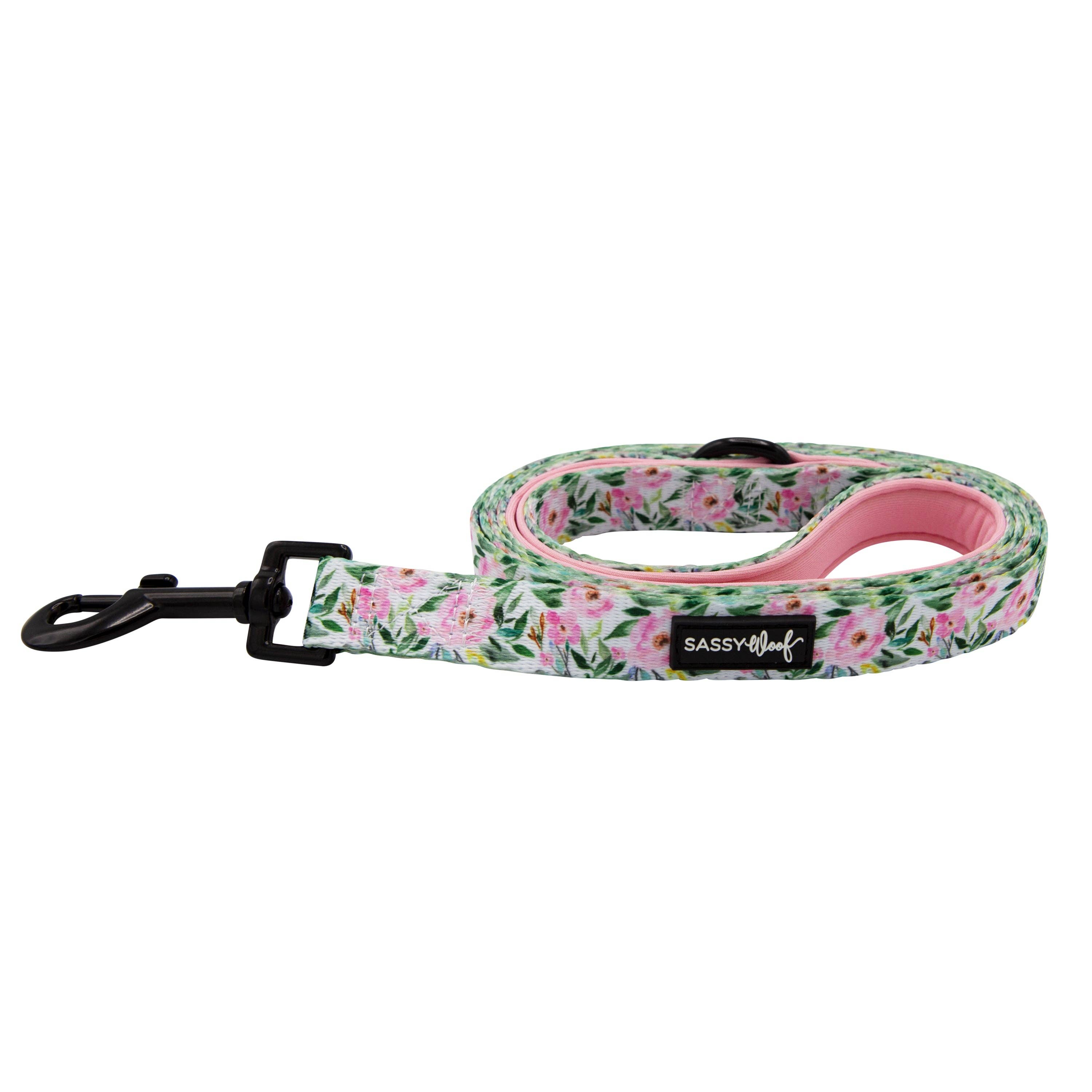 SASSY WOOF Magnolia Dog Leash