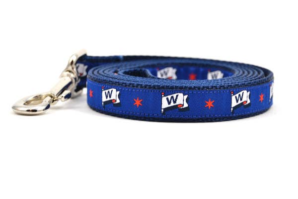 Six Point Pet Chicago Northside/Southside Collar & Leash in W Flag Leash SM - Paw Naturals