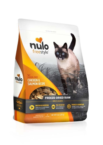 Nulo Freestyle Freeze-Dried Raw Chicken & Salmon Cat Food 8oz