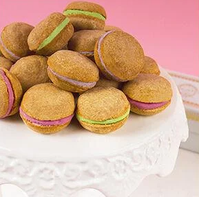 Bonne et Filou French Macarons Bakery Dog Treat ** Sold Individually ** - Paw Naturals